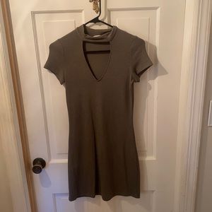 Olive green Aritzia t shirt dress